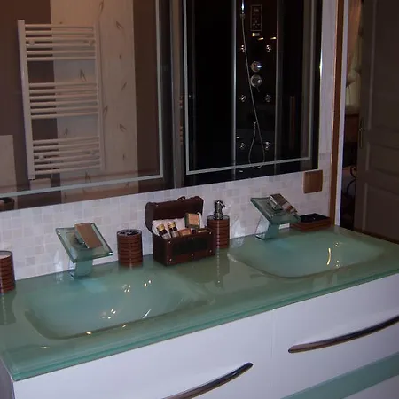 Bed & Breakfast Chambres D'hotes Sawan Jâlons